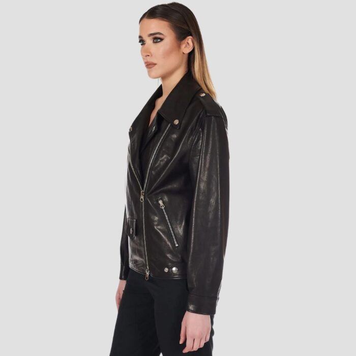 womens motorcycle leather outfit